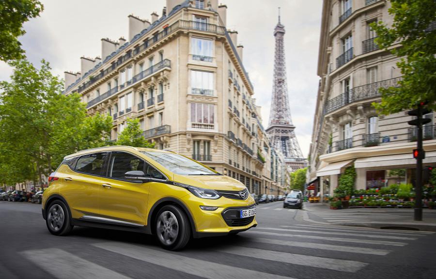  Opel Ampera-e 2016 года  (фото 10 из 44)
